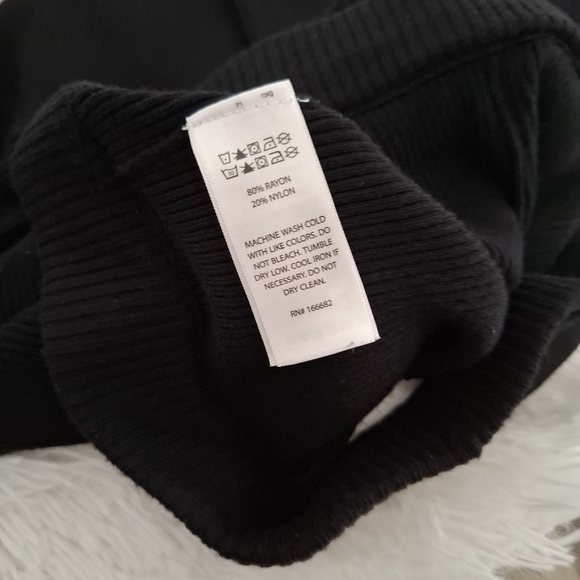 House Of Harlow 1960 Pants Medium Black Ribbed Knit Flare Bell Bottom High Rise - Picture 10 of 10